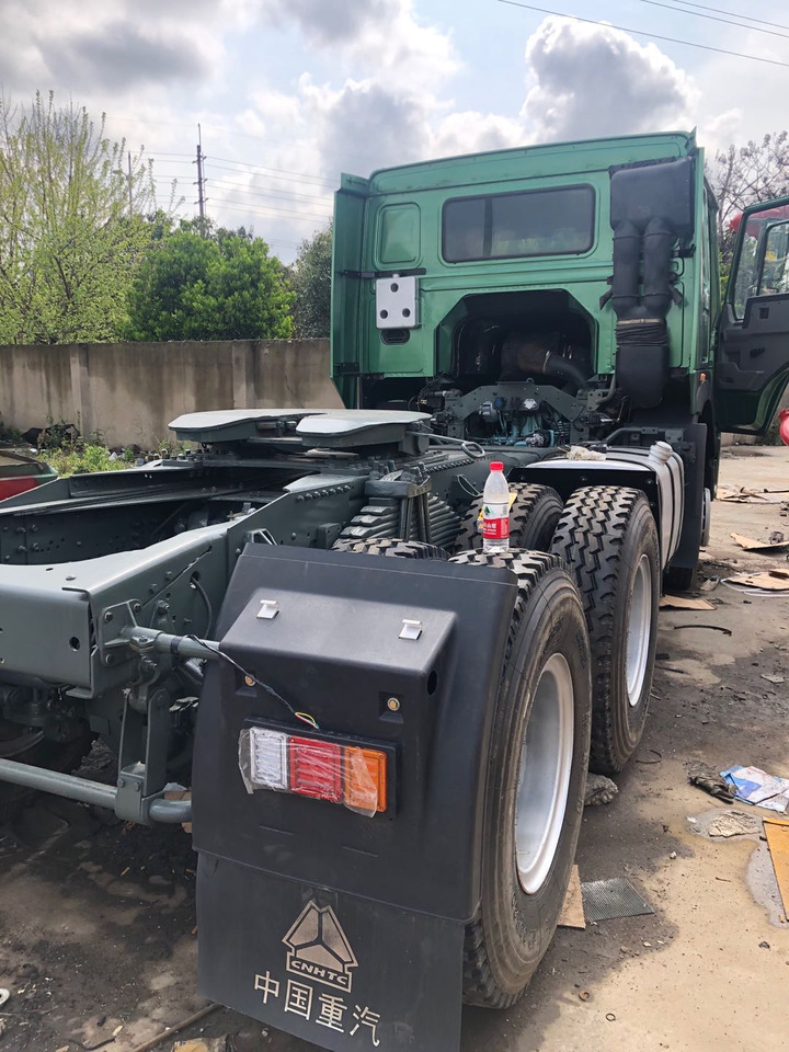 HOWO 420 - Cabeza tractora: foto 3 HOWO 420 - Cabeza tractora: foto 3