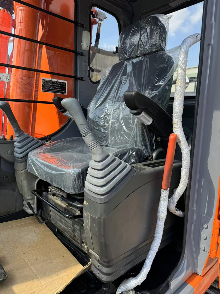 HITACHI ZX200 - Excavadora de cadenas: foto 2 HITACHI ZX200 - Excavadora de cadenas: foto 2