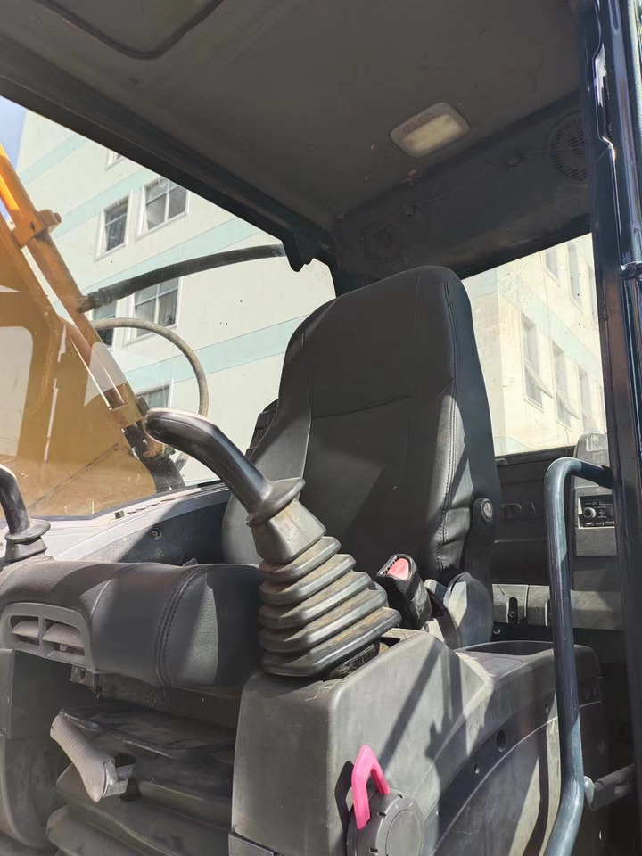 HYUNDAI 220LC-9S 305LC-9T 385LC-9T - Excavadora de cadenas: foto 3 HYUNDAI 220LC-9S 305LC-9T 385LC-9T - Excavadora de cadenas: foto 3