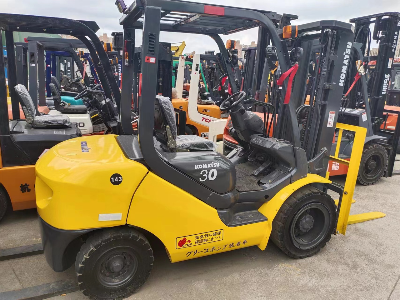 KOMATSU FD30 FD50 FD70 Japanese diesel forklift - Carretilla elevadora diésel: foto 5 KOMATSU FD30 FD50 FD70 Japanese diesel forklift - Carretilla elevadora diésel: foto 5