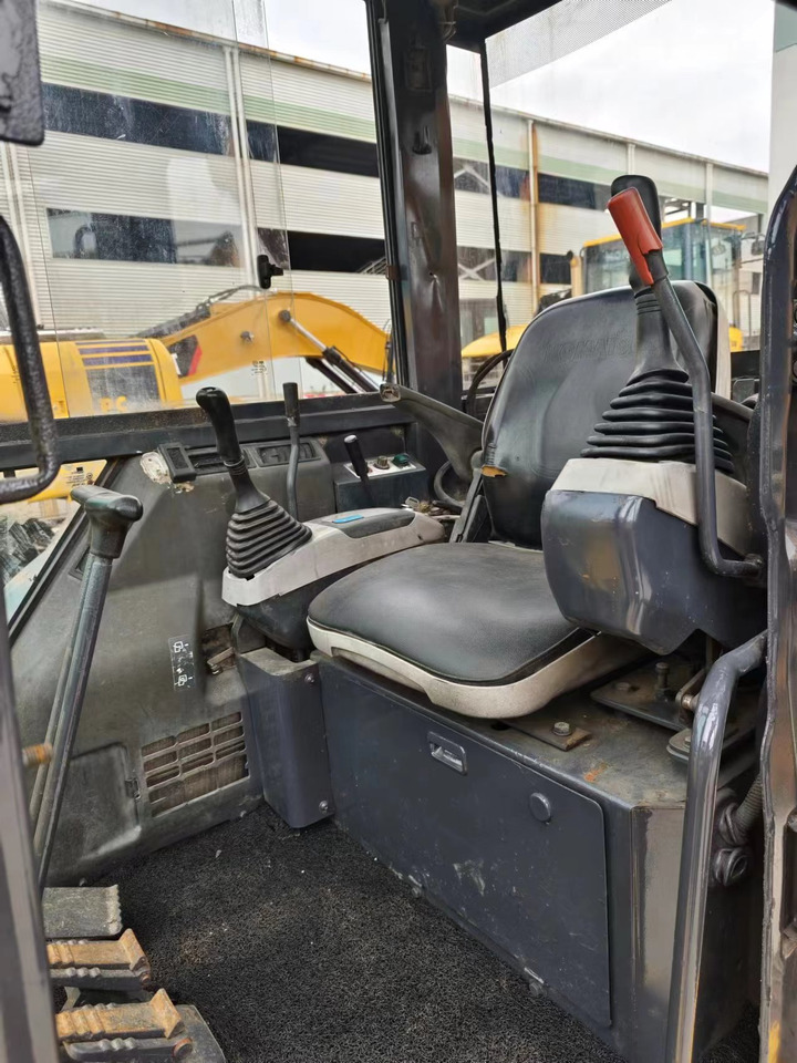 KOMATSU PC55MR-2 - Miniexcavadora: foto 3 KOMATSU PC55MR-2 - Miniexcavadora: foto 3