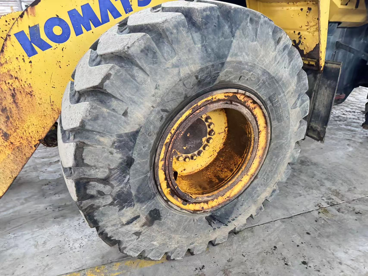 Cargadora de ruedas KOMATSU WA380Z-6: foto 8