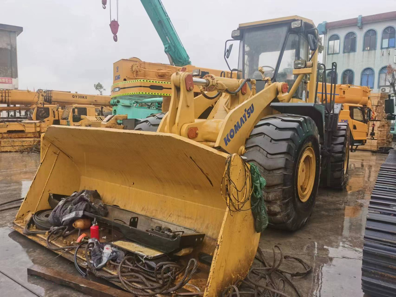 KOMATSU WA470 - Cargadora de ruedas: foto 1 KOMATSU WA470 - Cargadora de ruedas: foto 1
