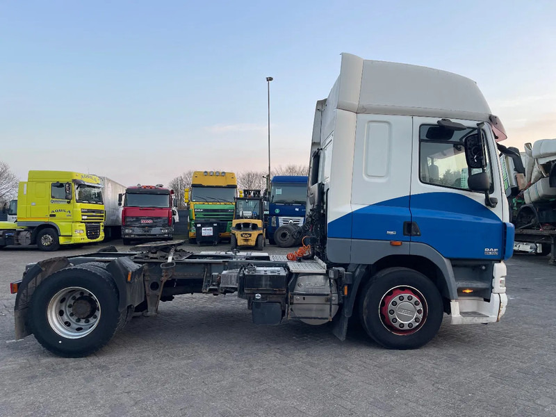 DAF CF 85 Tractor unit - Cabeza tractora: foto 5 DAF CF 85 Tractor unit - Cabeza tractora: foto 5