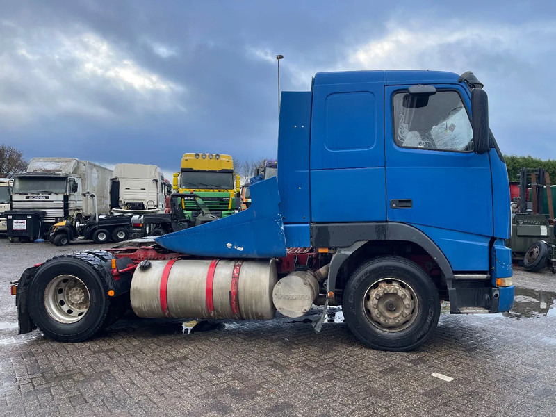 Volvo FH 12.420 Tractor unit - Cabeza tractora: foto 4 Volvo FH 12.420 Tractor unit - Cabeza tractora: foto 4