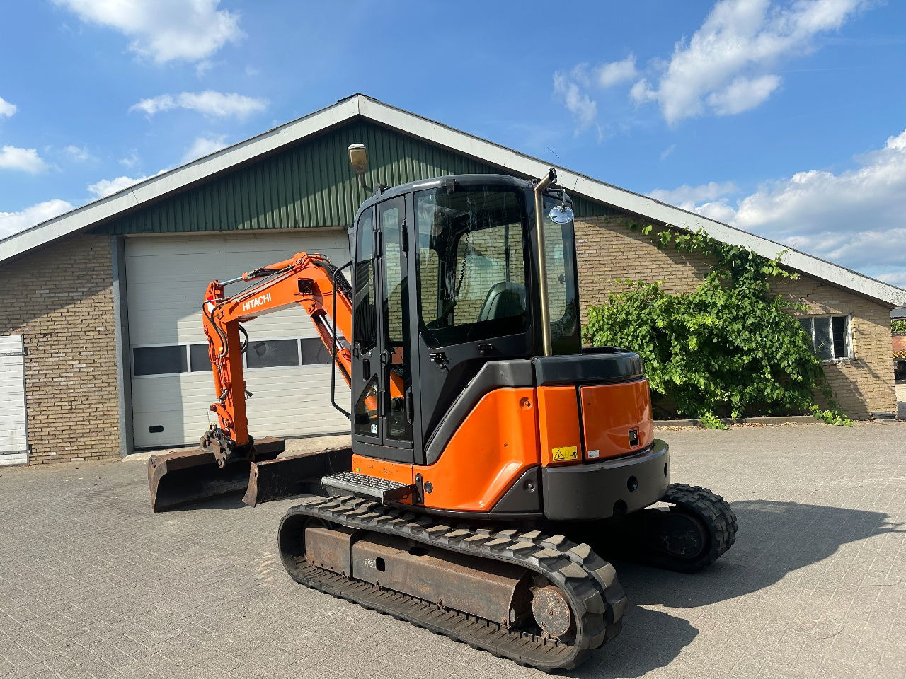 Hitachi ZX50U-2 CLR - Miniexcavadora: foto 4 Hitachi ZX50U-2 CLR - Miniexcavadora: foto 4