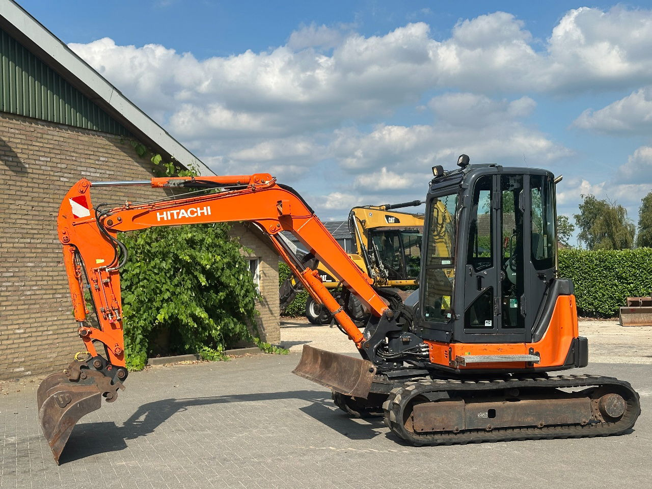 Hitachi ZX50U-2 CLR - Miniexcavadora: foto 2 Hitachi ZX50U-2 CLR - Miniexcavadora: foto 2