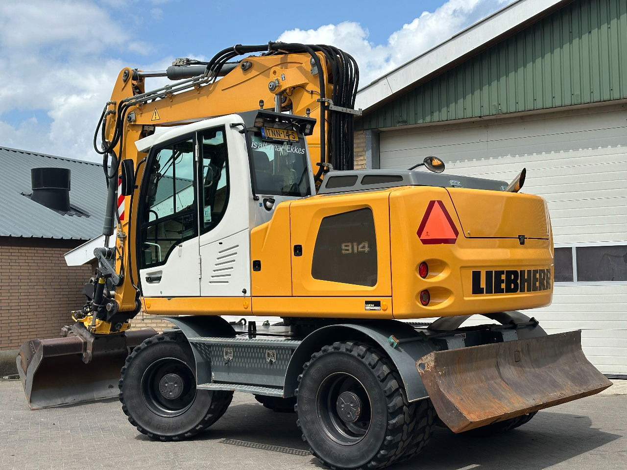 Liebherr A914 - Excavadora de ruedas: foto 2 Liebherr A914 - Excavadora de ruedas: foto 2