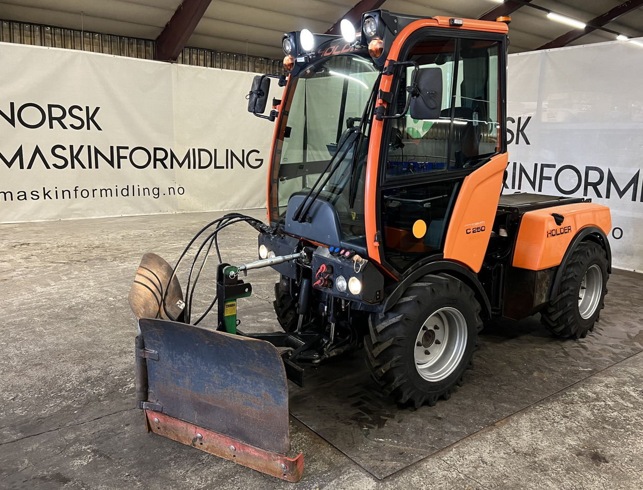 Tractor Holder C250 #TAR INNBYTTE#: foto 1