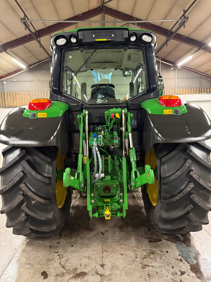 John Deere 6100M - Tractor: foto 4 John Deere 6100M - Tractor: foto 4