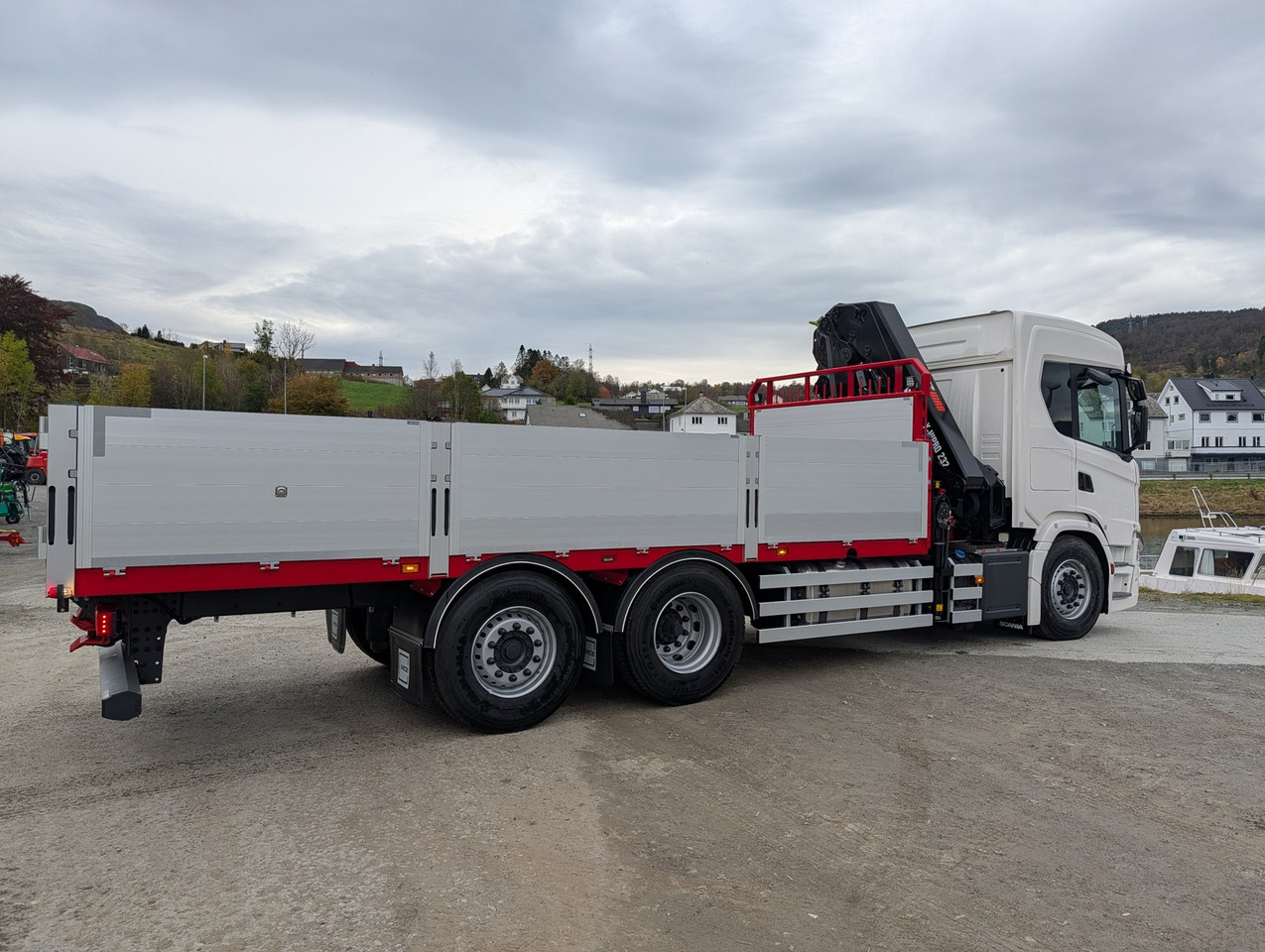 Camión caja abierta, Camión grúa Scania G420 6x2 med HIAB 232-E5 Hipro og MCE påbygg: foto 9 Camión caja abierta, Camión grúa Scania G420 6x2 med HIAB 232-E5 Hipro og MCE påbygg: foto 9