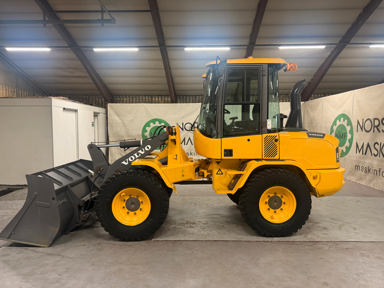 Volvo L30G - Cargadora de ruedas: foto 3 Volvo L30G - Cargadora de ruedas: foto 3