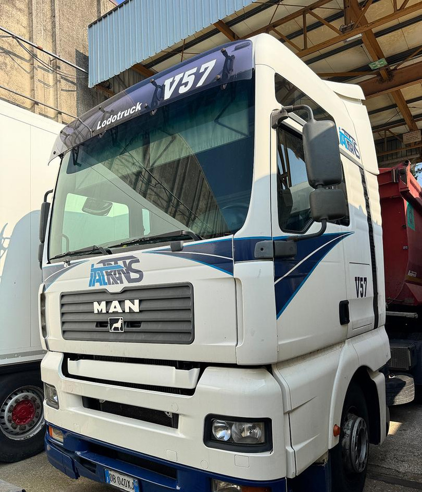 TRATTORE STRADALE MAN TGA ADR 18.430 - Cabeza tractora: foto 4 TRATTORE STRADALE MAN TGA ADR 18.430 - Cabeza tractora: foto 4