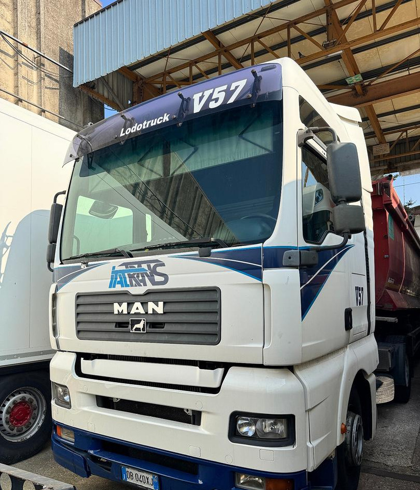 TRATTORE STRADALE MAN TGA ADR 18.430 - Cabeza tractora: foto 1 TRATTORE STRADALE MAN TGA ADR 18.430 - Cabeza tractora: foto 1