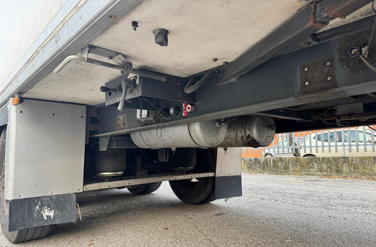 SEMIRIMORCHIO FRIGO CHEREAU - Semirremolque frigorífico: foto 5 SEMIRIMORCHIO FRIGO CHEREAU - Semirremolque frigorífico: foto 5