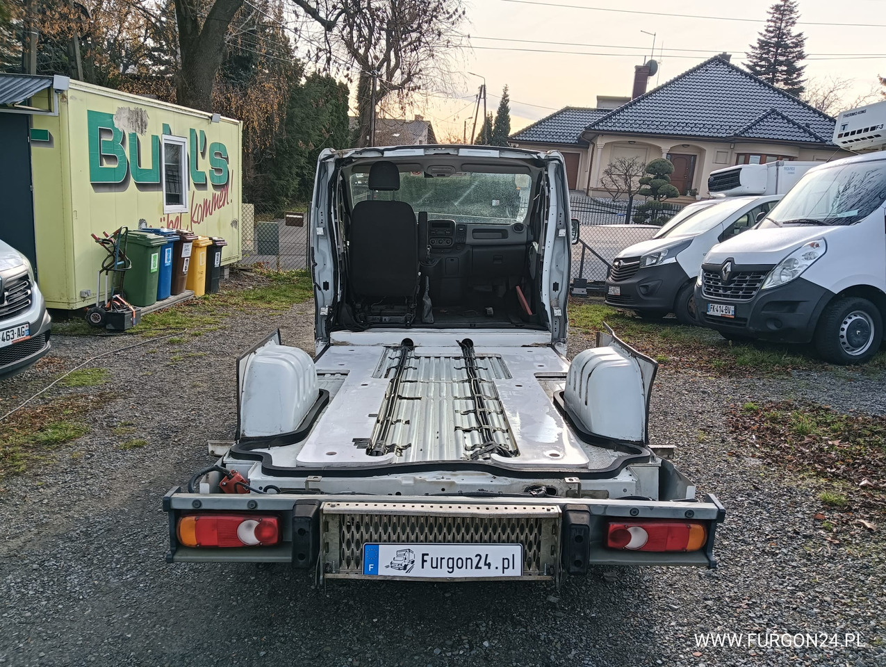 RENAULT TRAFIC PLATFORMA DO ZABUDOWY NR 869 - Furgoneta: foto 5 RENAULT TRAFIC PLATFORMA DO ZABUDOWY NR 869 - Furgoneta: foto 5