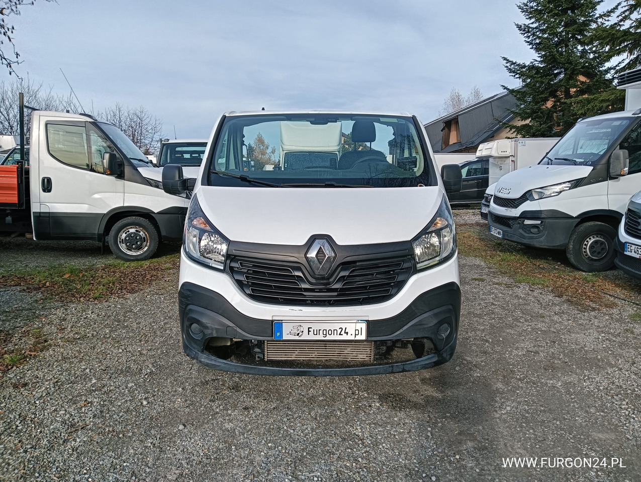 RENAULT TRAFIC PLATFORMA DO ZABUDOWY NR 869 - Furgoneta: foto 2 RENAULT TRAFIC PLATFORMA DO ZABUDOWY NR 869 - Furgoneta: foto 2