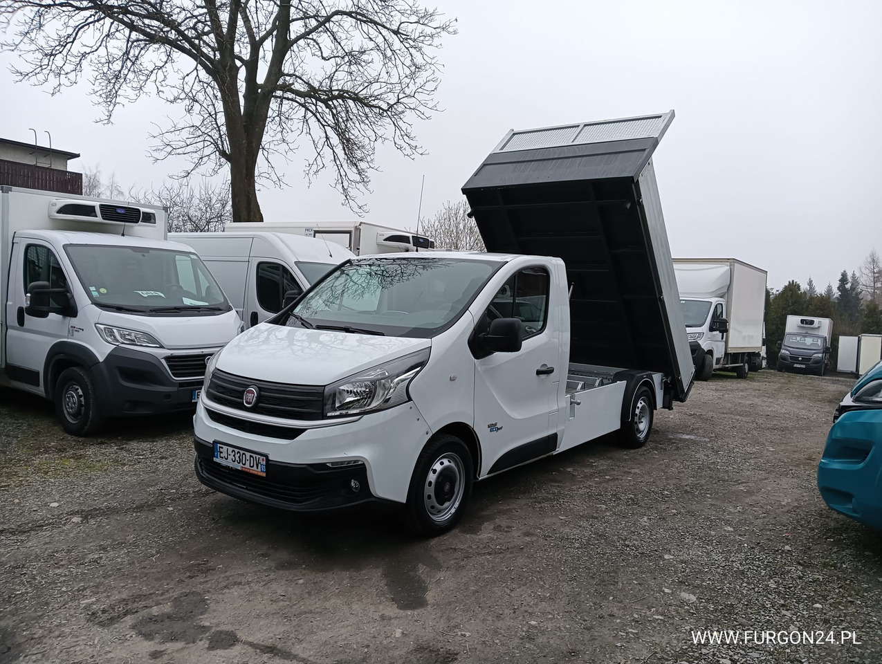 RENAULT TRAFIC PLATFORMA DO ZABUDOWY NR 625 - Volquete furgoneta: foto 3 RENAULT TRAFIC PLATFORMA DO ZABUDOWY NR 625 - Volquete furgoneta: foto 3