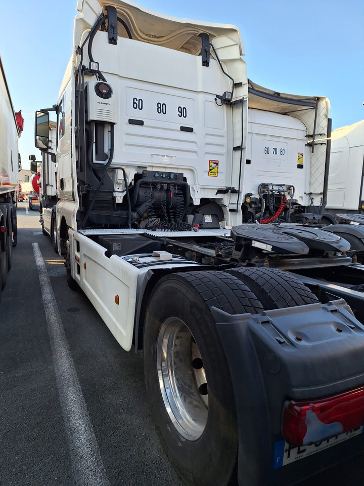 MAN TGX 18.460 - Cabeza tractora: foto 4 MAN TGX 18.460 - Cabeza tractora: foto 4