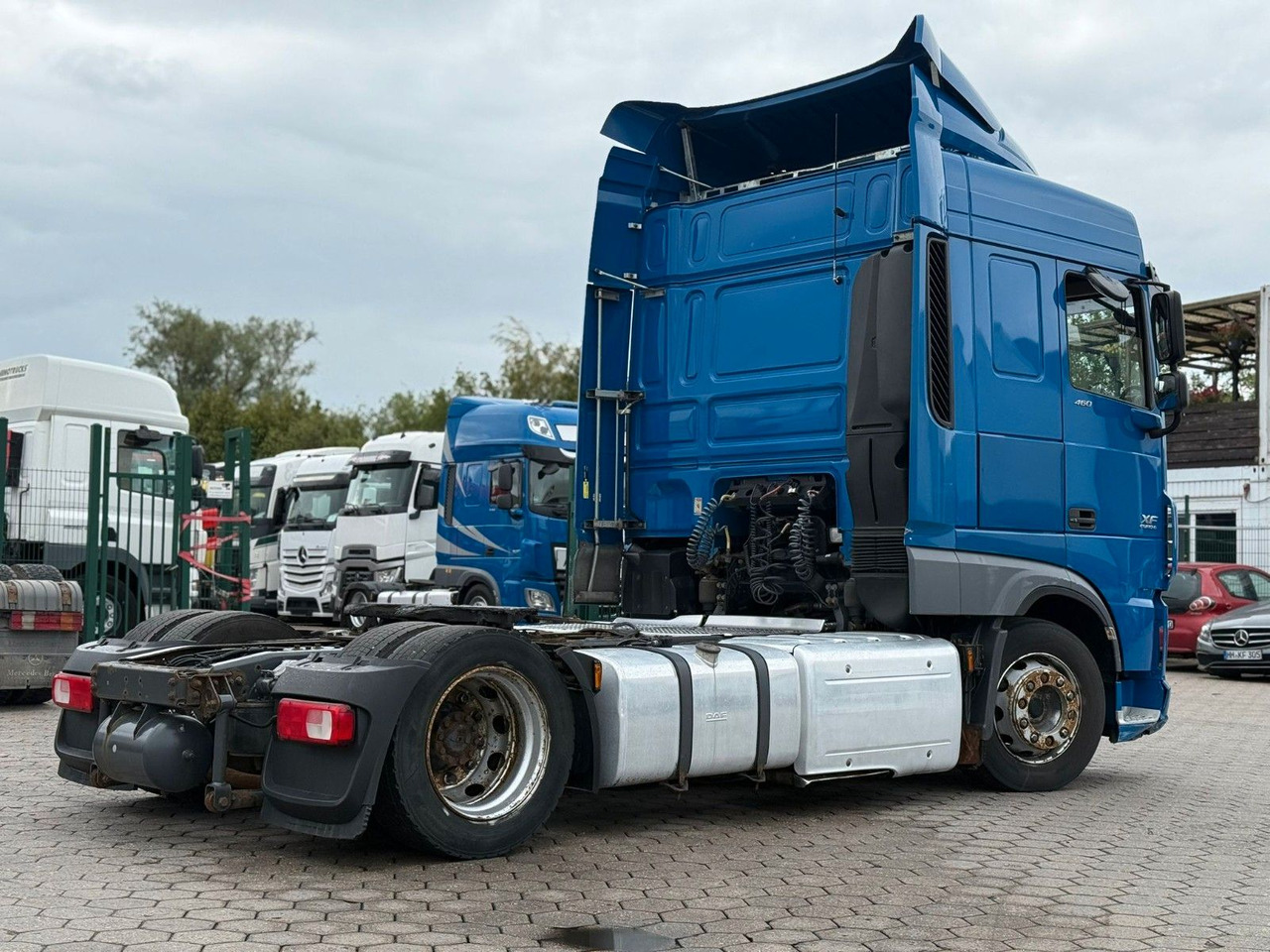 DAF XF 460 Low +Retarter+2xTank - Cabeza tractora: foto 4 DAF XF 460 Low +Retarter+2xTank - Cabeza tractora: foto 4