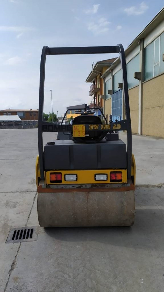 Bomag BW 138 AD - Apisonadora de asfalto: foto 5 Bomag BW 138 AD - Apisonadora de asfalto: foto 5