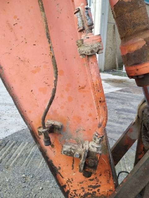 Fiat-Kobelco E 235 - Excavadora de cadenas: foto 4 Fiat-Kobelco E 235 - Excavadora de cadenas: foto 4