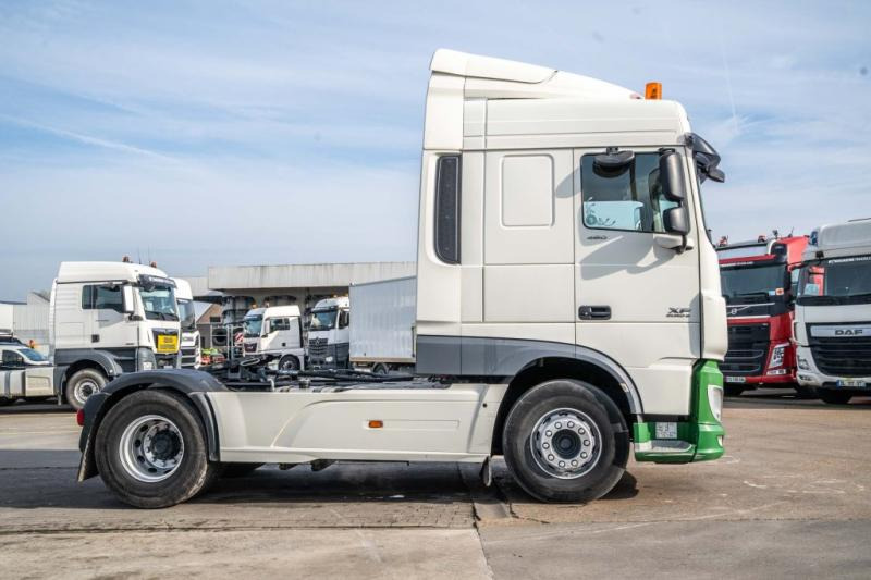 DAF XF 460 + HYDRAULIQUE (50Ton) - Cabeza tractora: foto 3 DAF XF 460 + HYDRAULIQUE (50Ton) - Cabeza tractora: foto 3