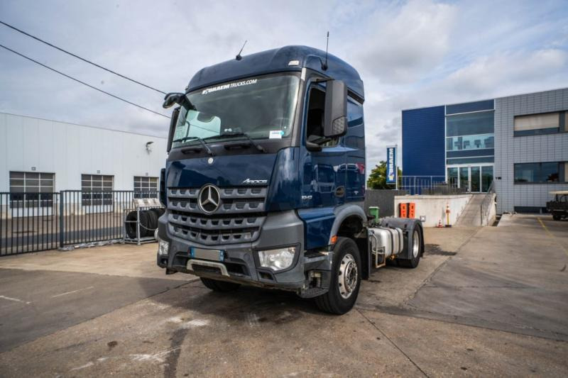 Mercedes AROCS 1843 LS ( NO ACTROS)+BIG AXLE+HYDR. - Cabeza tractora: foto 1 Mercedes AROCS 1843 LS ( NO ACTROS)+BIG AXLE+HYDR. - Cabeza tractora: foto 1
