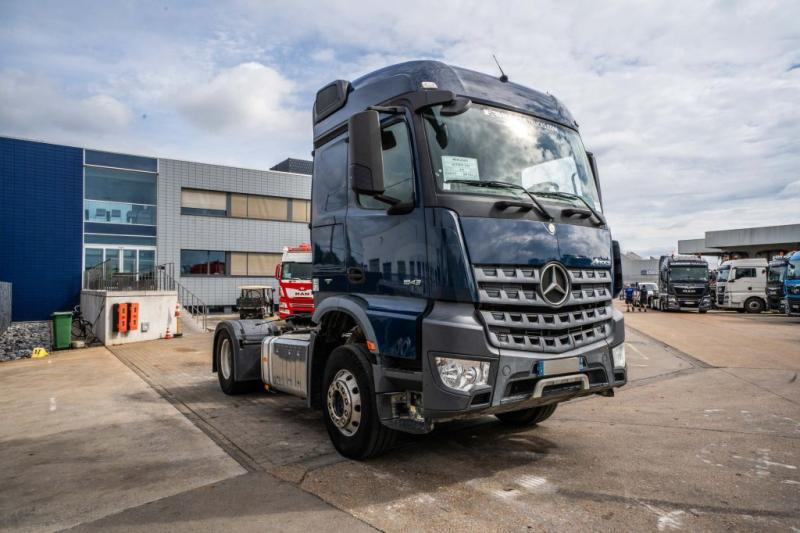 Mercedes AROCS 1843 LS ( NO ACTROS)+BIG AXLE+HYDR. - Cabeza tractora: foto 2 Mercedes AROCS 1843 LS ( NO ACTROS)+BIG AXLE+HYDR. - Cabeza tractora: foto 2