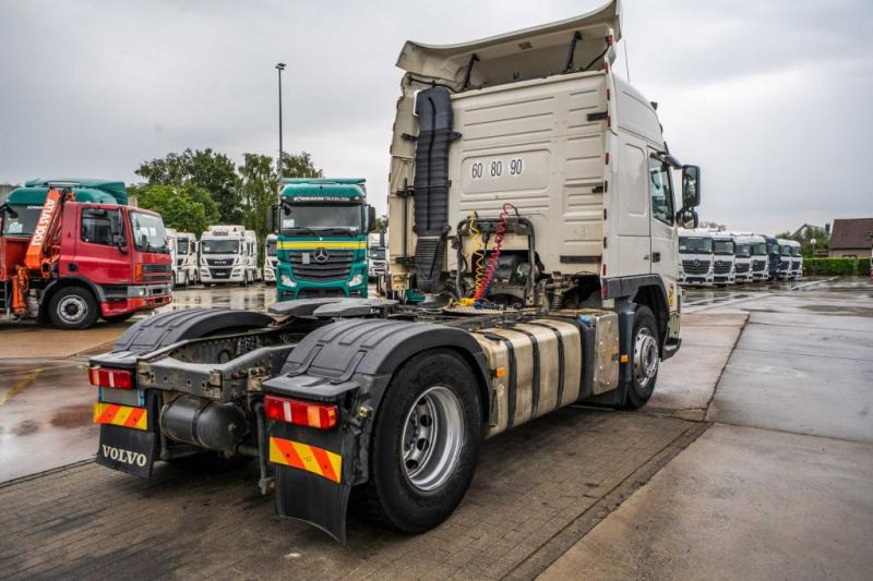 Volvo FM (FH) 460 GLOB +VOITH+KIPHYDR. - Cabeza tractora: foto 5 Volvo FM (FH) 460 GLOB +VOITH+KIPHYDR. - Cabeza tractora: foto 5