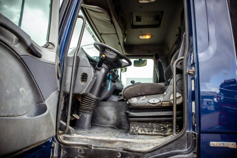 Camión hormigonera Mercedes ACTROS 3241 BB-MP2+E5+STETTER: foto 8 Camión hormigonera Mercedes ACTROS 3241 BB-MP2+E5+STETTER: foto 8