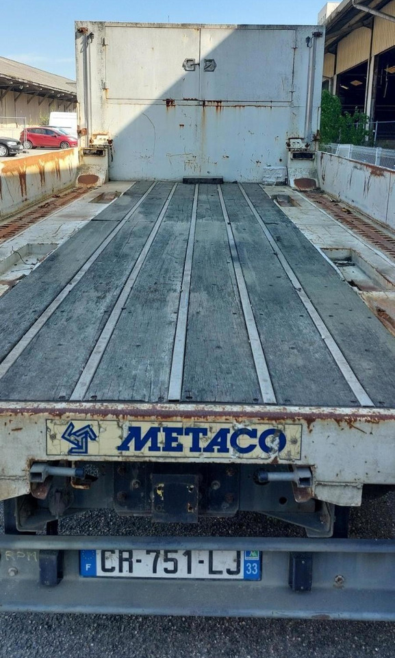 IVECO CARGOBUL - Camión portavehículos: foto 3 IVECO CARGOBUL - Camión portavehículos: foto 3