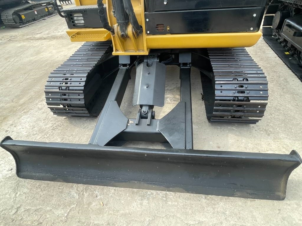 CAT 305.5E2 - Miniexcavadora: foto 3 CAT 305.5E2 - Miniexcavadora: foto 3