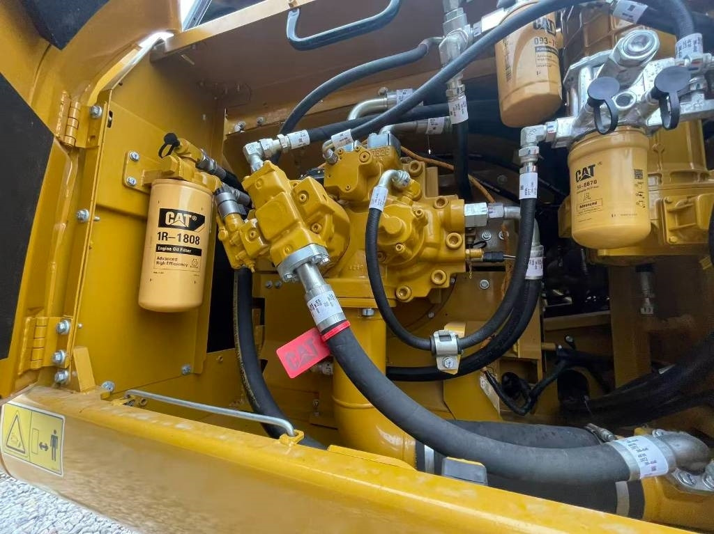 Excavadora de cadenas nuevo CAT 336: foto 9