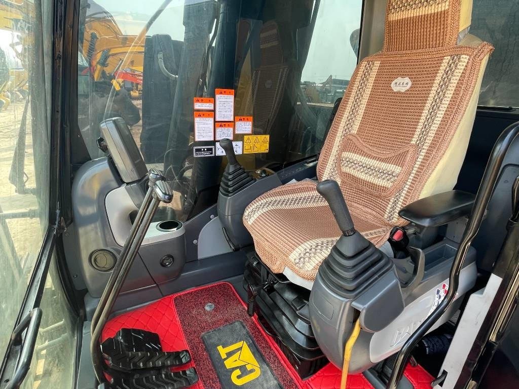 Excavadora de cadenas CAT CAT315D2GC: foto 9