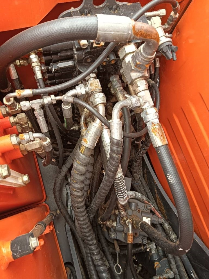 Doosan DX 75 - Excavadora de cadenas: foto 5 Doosan DX 75 - Excavadora de cadenas: foto 5