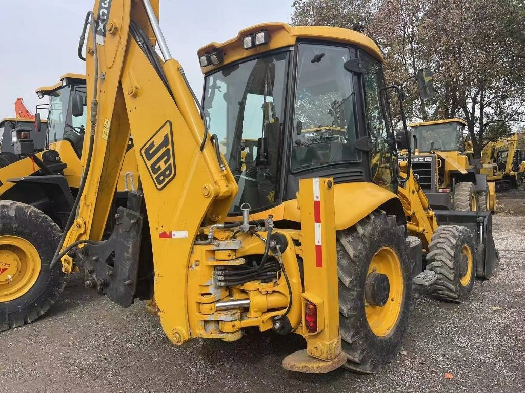 JCB 3CX - Retroexcavadora: foto 1 JCB 3CX - Retroexcavadora: foto 1