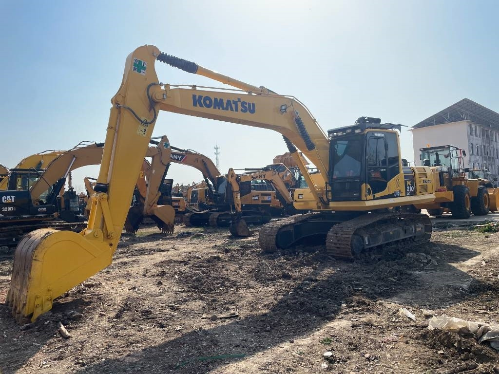 Komatsu PC 210 LC - Excavadora de cadenas: foto 2 Komatsu PC 210 LC - Excavadora de cadenas: foto 2