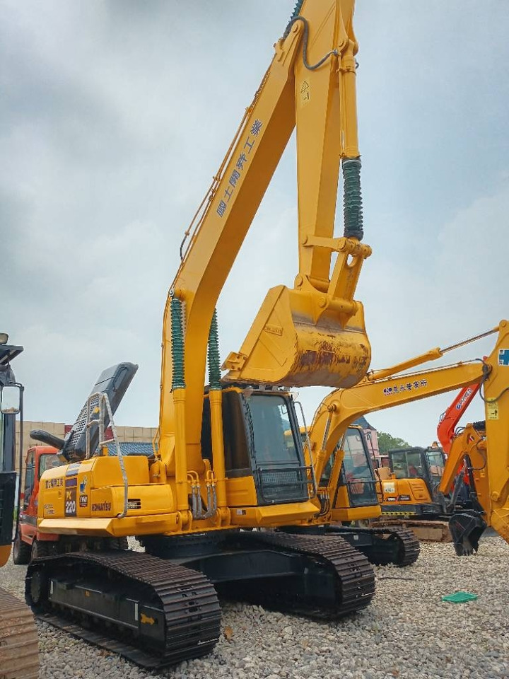 Komatsu PC 220-8 - Excavadora de cadenas: foto 1 Komatsu PC 220-8 - Excavadora de cadenas: foto 1