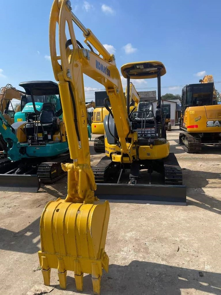 Komatsu PC 35 - Miniexcavadora: foto 2 Komatsu PC 35 - Miniexcavadora: foto 2