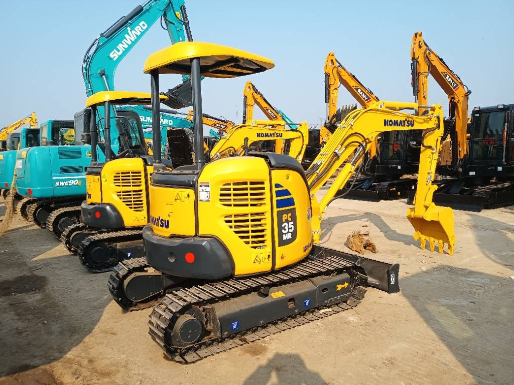 Komatsu PC 35 - Miniexcavadora: foto 1 Komatsu PC 35 - Miniexcavadora: foto 1