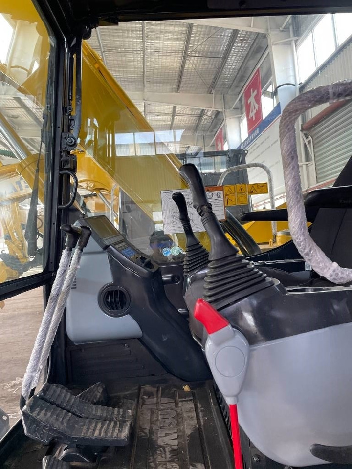 Komatsu PC 70 - Miniexcavadora: foto 5 Komatsu PC 70 - Miniexcavadora: foto 5