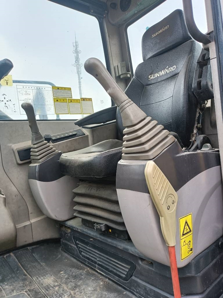 Sunward SWE 130 E - Excavadora de cadenas: foto 4 Sunward SWE 130 E - Excavadora de cadenas: foto 4