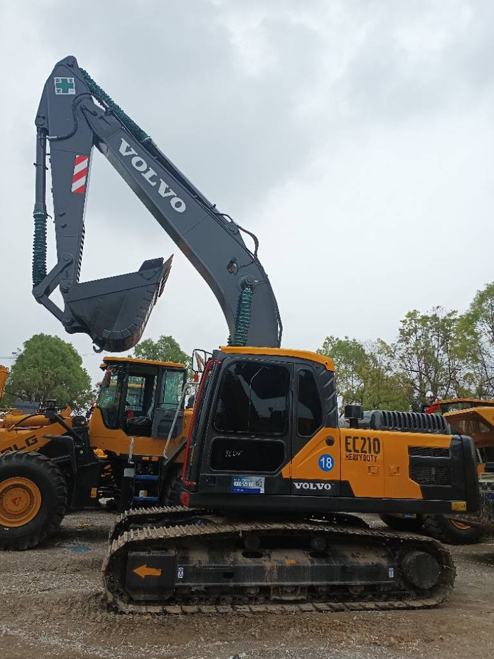 Volvo EC 210 - Excavadora de cadenas: foto 1 Volvo EC 210 - Excavadora de cadenas: foto 1