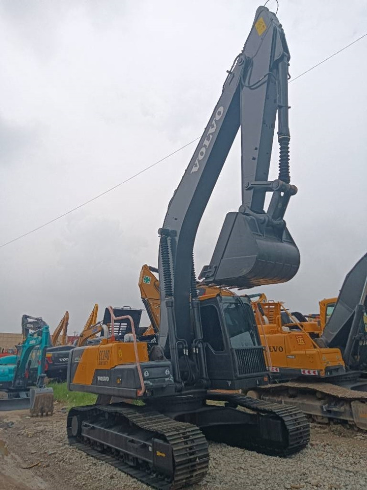 Volvo EC 240 - Excavadora de cadenas: foto 4 Volvo EC 240 - Excavadora de cadenas: foto 4