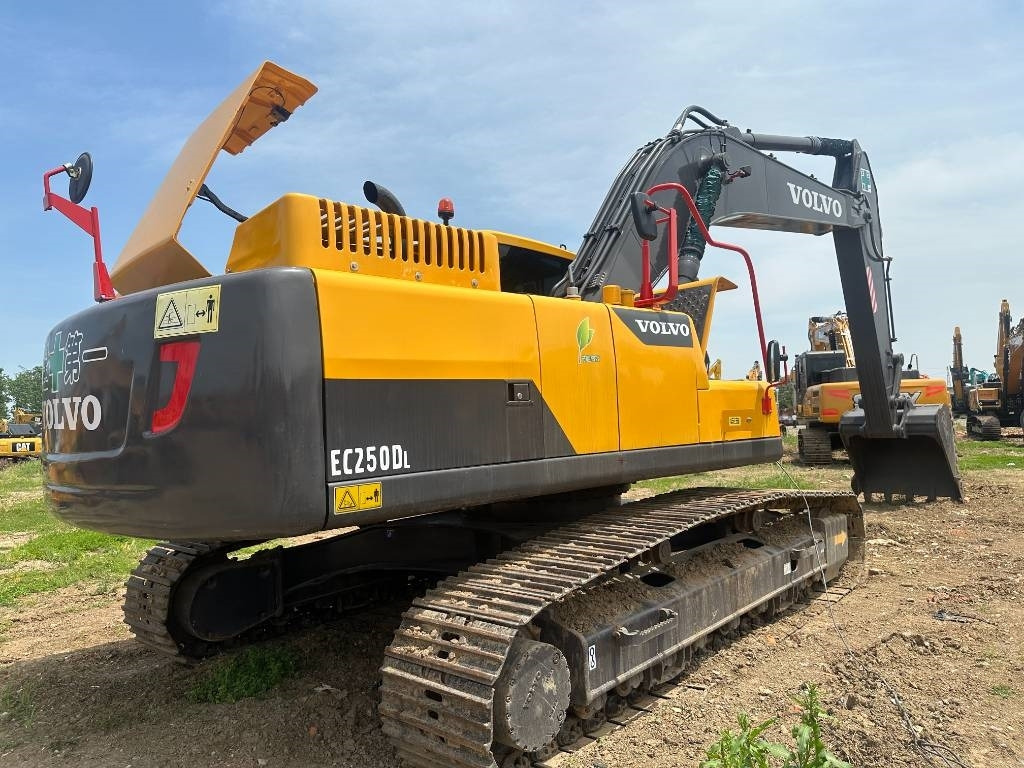 Volvo EC 250 D L  - Excavadora de cadenas: foto 5 Volvo EC 250 D L  - Excavadora de cadenas: foto 5