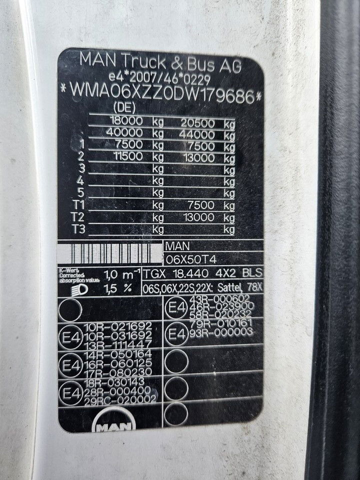 Cabeza tractora MAN TGX 18.440: foto 10