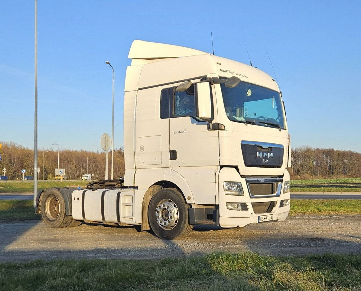 MAN TGX 18.440 manual gearbox - Cabeza tractora: foto 3 MAN TGX 18.440 manual gearbox - Cabeza tractora: foto 3