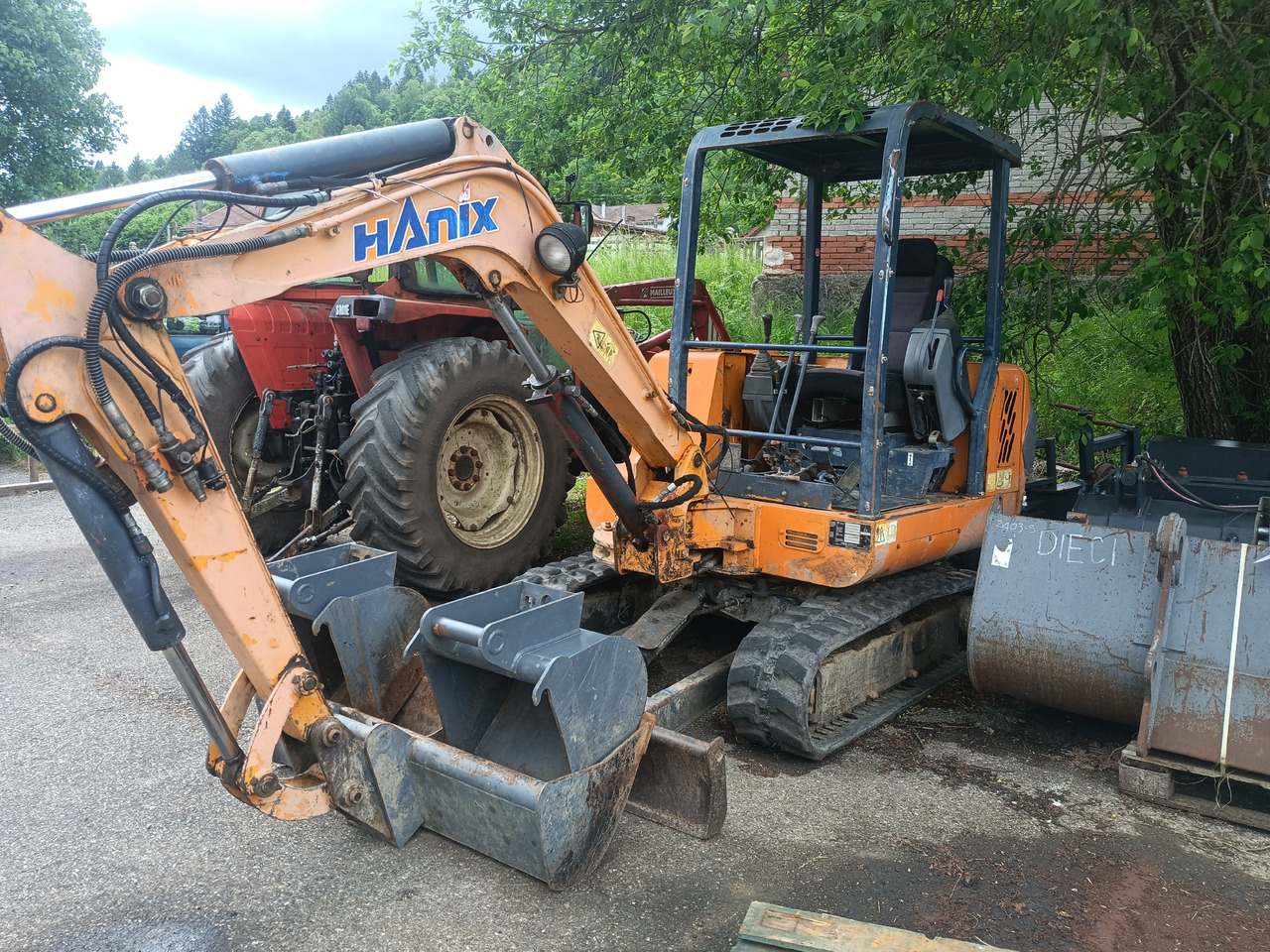 Hanix H26B - Miniexcavadora: foto 2 Hanix H26B - Miniexcavadora: foto 2