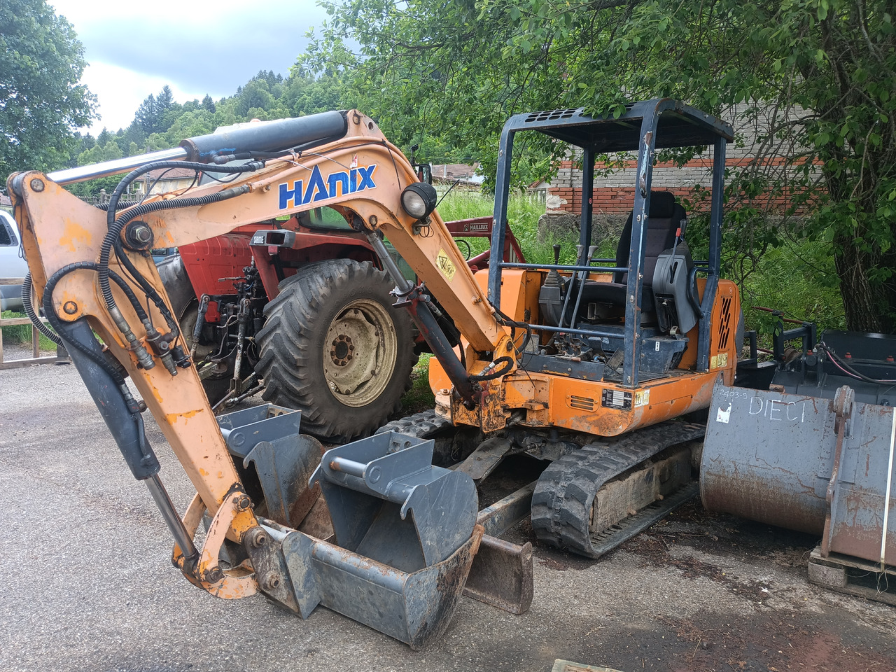 Hanix H26B - Miniexcavadora: foto 3 Hanix H26B - Miniexcavadora: foto 3